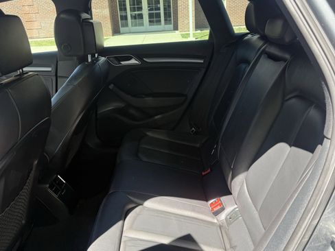 Used 2016 Audi A3 e-tron Premium Plus w/ Premium Plus Package FWD image 10