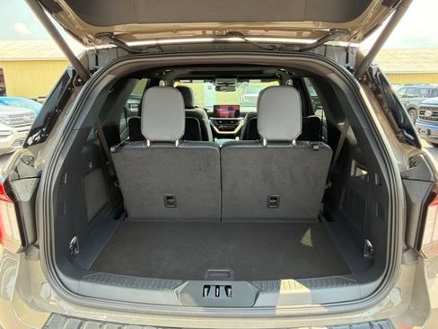 Used 2026 Ford Explorer Tremor w/ Tremor Ultimate Package AWD/4WD image 49