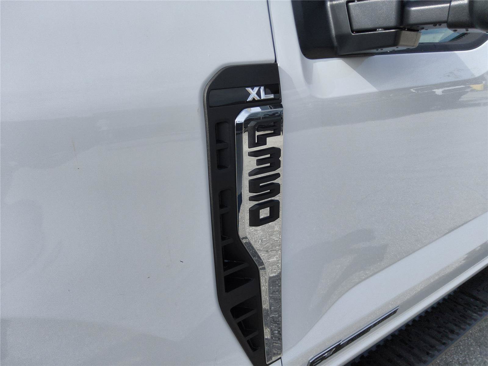 New 2026 Ford F350 XL w/ XL Driver Assist Package AWD/4WD image 10