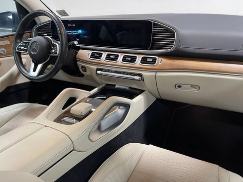 Certified 2022 Mercedes-Benz GLS 450 4MATIC image 28