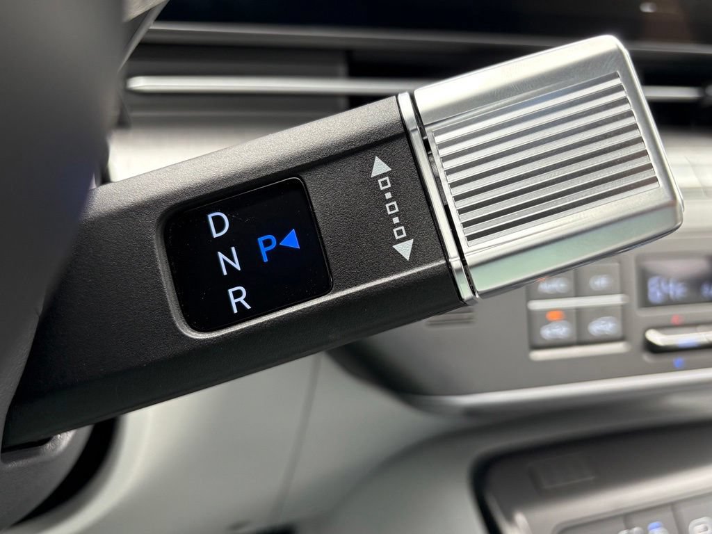 New 2026 Hyundai Kona Limited FWD image 18