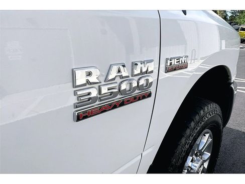 Used 2014 RAM 3500 SLT w/ Protection Group AWD/4WD image 8