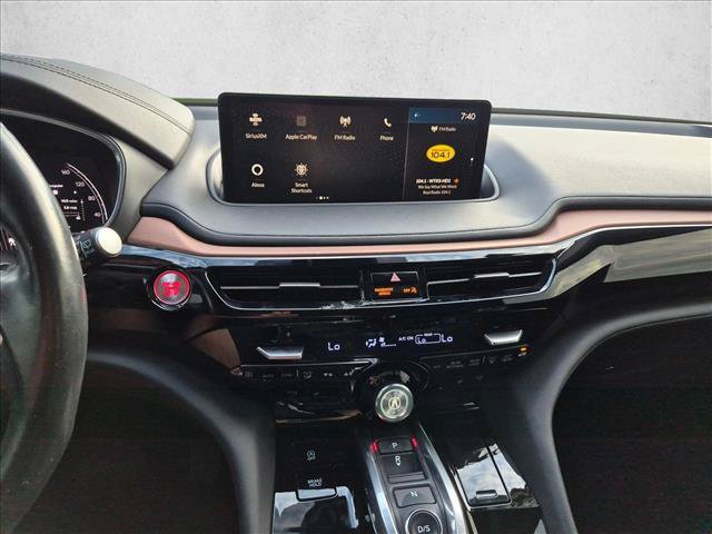 Used 2022 Acura MDX w/ Technology Package FWD image 14