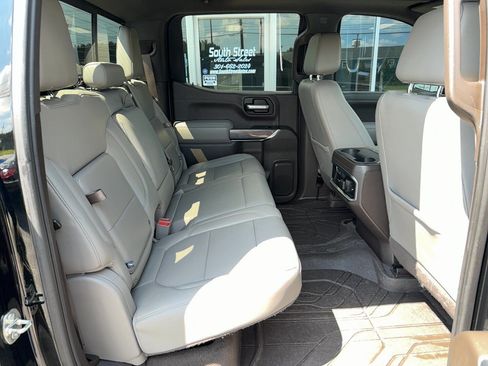 Used 2019 Chevrolet Silverado 1500 LTZ w/ LTZ Plus Package AWD/4WD image 23