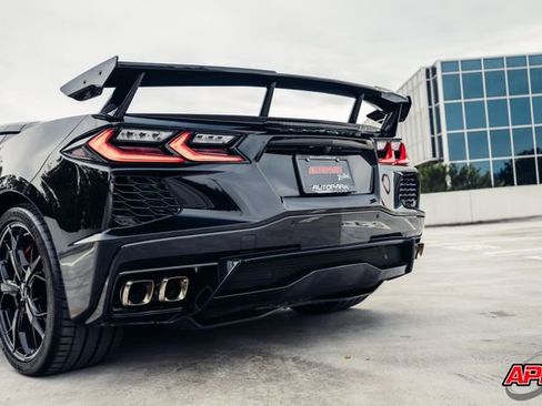 Used 2020 Chevrolet Corvette Stingray Premium Cpe w/ 3LT Preferred Equipment Group image 39