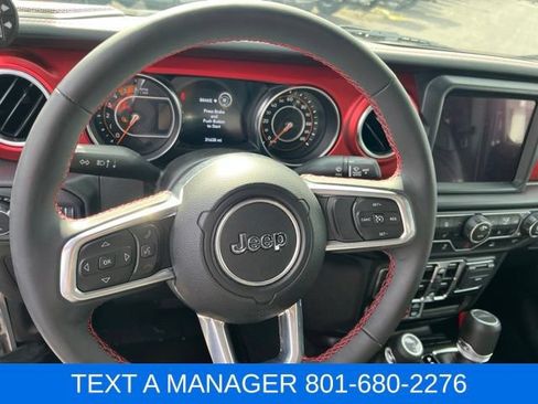 Used 2023 Jeep Gladiator Rubicon w/ LED Lighting Group AWD/4WD image 22