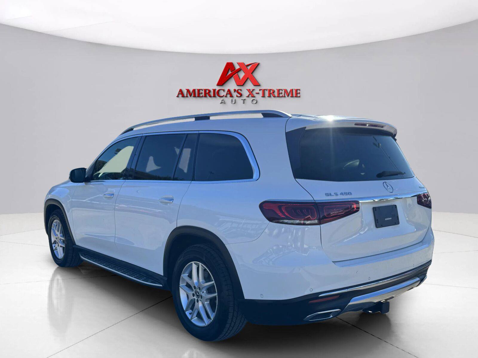 Used 2020 Mercedes-Benz GLS 450 4MATIC image 4