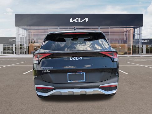 Certified 2024 Kia Sportage EX FWD image 5