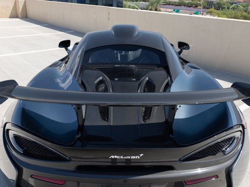 Used 2020 McLaren 620R RWD image 41