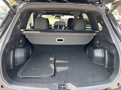 Certified 2025 Subaru Forester Premium AWD/4WD image 23