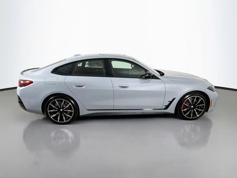 New 2026 BMW 430i xDrive w/ M Sport Package AWD/4WD image 8