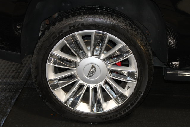 Used 2020 Cadillac Escalade Platinum AWD/4WD image 47