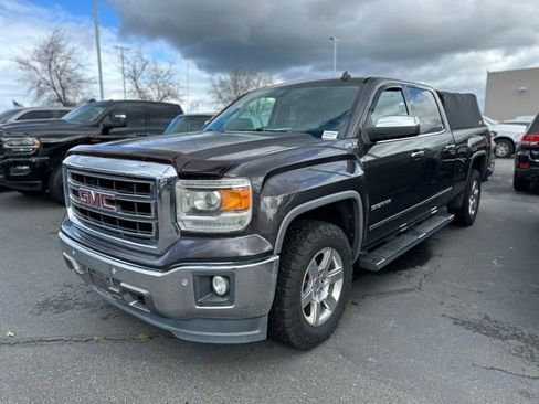Used 2014 GMC Sierra 1500 SLT w/ SLT Crew Cab Value Package image 3