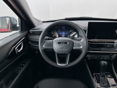 New 2026 Jeep Compass Limited image 28