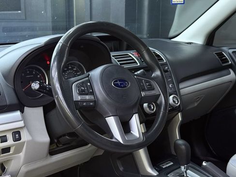 Used 2018 Subaru Forester 2.5i Premium w/ All-Weather Package AWD/4WD image 15