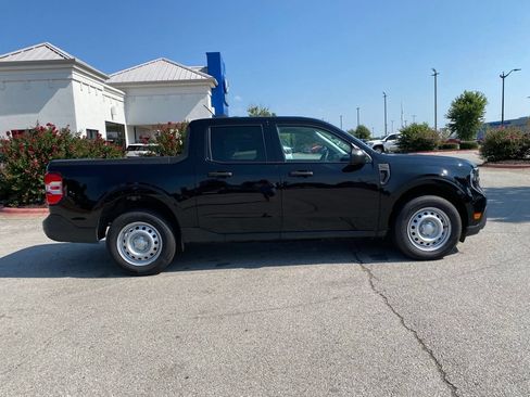 Used 2025 Ford Maverick XL w/ Equipment Group 101A AWD/4WD image 8