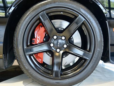 Used 2022 Dodge Challenger SRT Hellcat w/ Plus Package RWD image 10