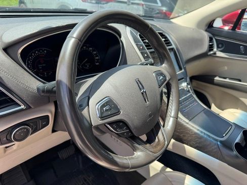 Used 2018 Lincoln MKX Reserve w/ Lincoln MKX Climate Package AWD/4WD image 15