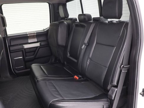 Used 2019 Ford F250 Lariat w/ Lariat Value Package image 16