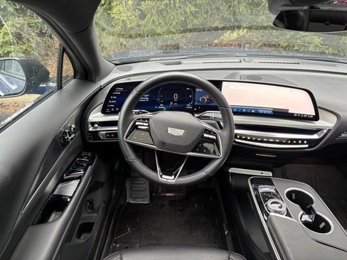 Certified 2024 Cadillac Lyriq Sport image 30