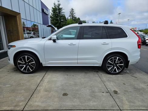 Used 2021 Volvo XC90 T6 Momentum w/ Advanced Package AWD/4WD image 8