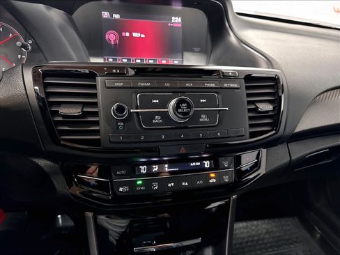 Used 2016 Honda Accord Sport image 32