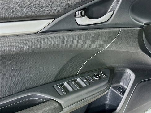 Used 2020 Honda Civic LX image 17