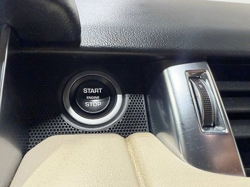 Used 2022 Land Rover Range Rover Sport HSE Silver Edition image 11