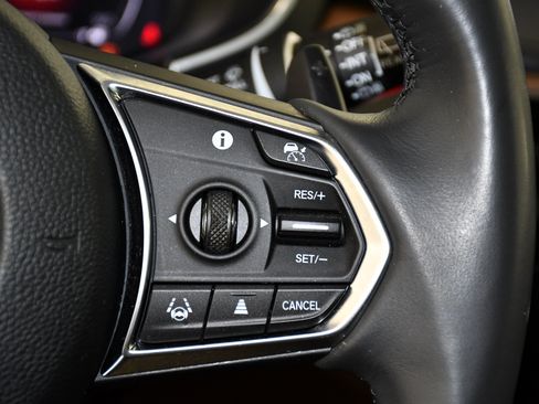 Certified 2024 Acura MDX SH-AWD w/ Technology Package image 21