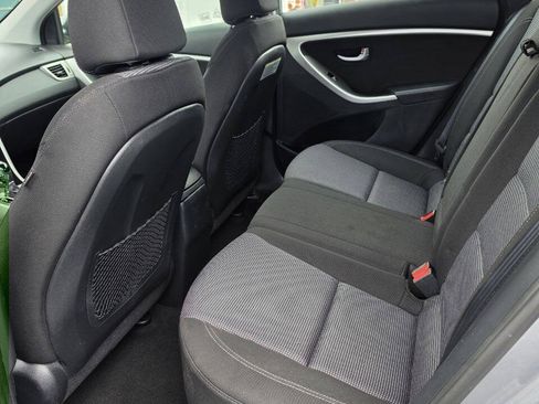 Used 2014 Hyundai Elantra GT FWD image 13