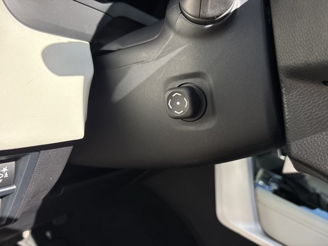 Used 2024 Toyota Sequoia Capstone AWD/4WD image 29