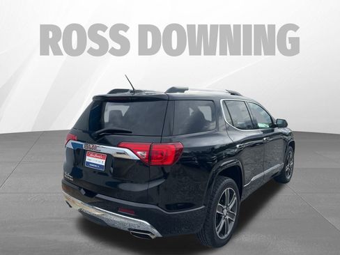 Used 2019 GMC Acadia Denali image 4
