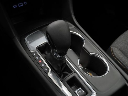 Used 2022 Chevrolet Equinox LT FWD image 23