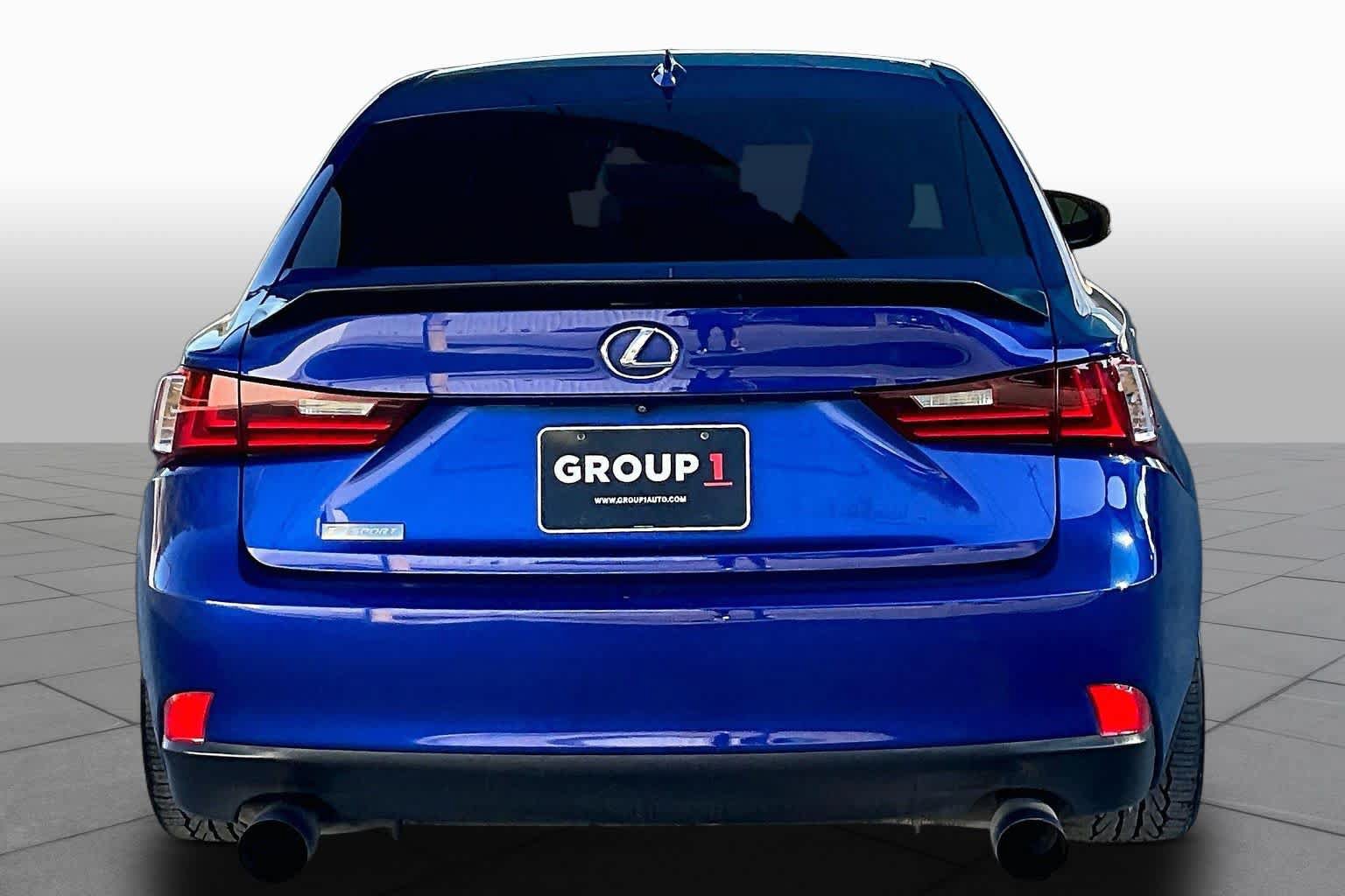Used 2016 Lexus IS 200t RWD image 5