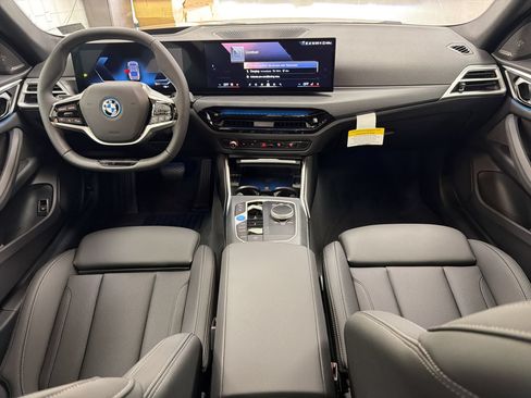 Used 2026 BMW i4 xDrive40i w/ Premium Package AWD/4WD image 15