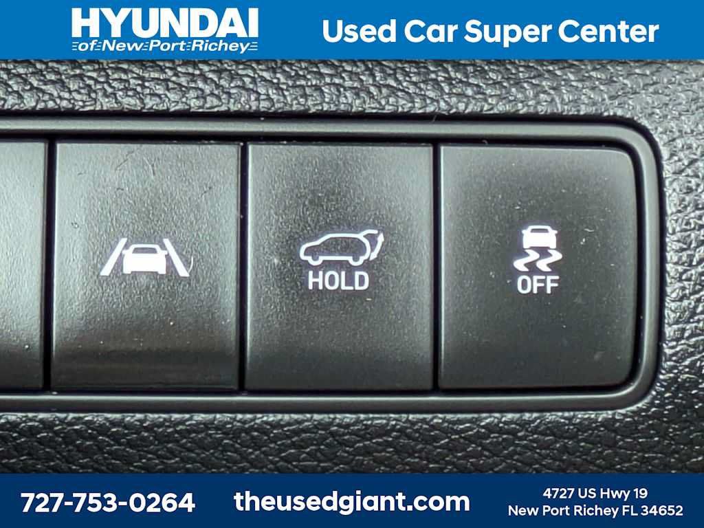 Certified 2023 Hyundai Santa Fe SEL FWD image 31