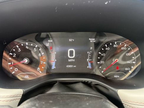 Used 2025 Jeep Compass Limited AWD/4WD image 26