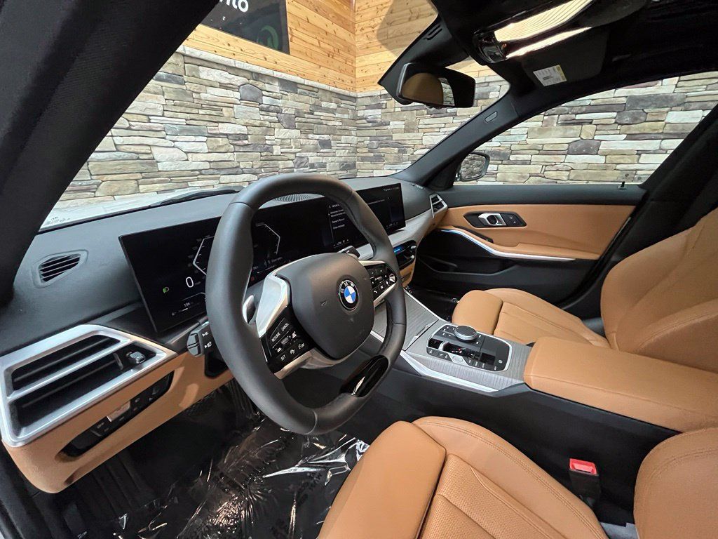 Used 2026 BMW 330i xDrive Sedan AWD/4WD image 17