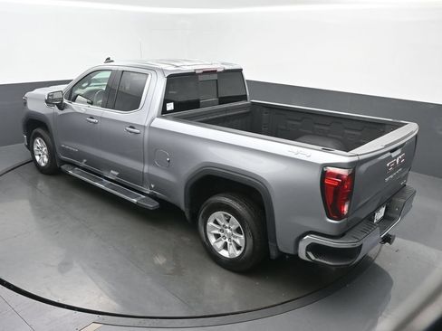 Used 2023 GMC Sierra 1500 SLE w/ Preferred Package AWD/4WD image 41