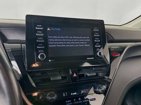 Certified 2023 Toyota Camry SE image 16