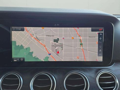 Used 2017 Mercedes-Benz E 300 image 36