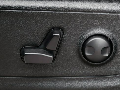 Used 2023 RAM 1500 Big Horn w/ Trailer Tow Group image 17