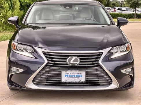 Used 2018 Lexus ES 350 w/ Ultra Luxury Package FWD image 7