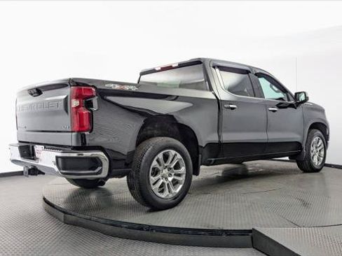 Used 2023 Chevrolet Silverado 1500 LTZ AWD/4WD image 8