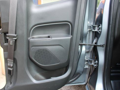 Used 2022 Chevrolet Colorado LT w/ Fleet Safety Package RWD image 43