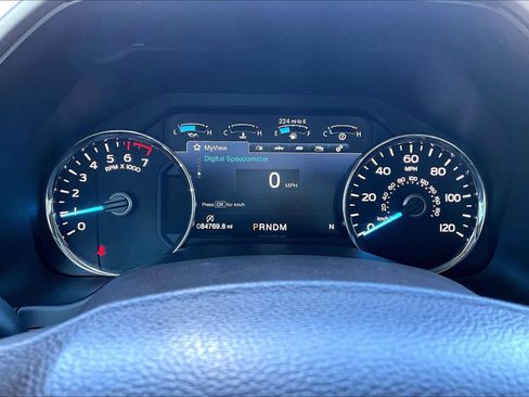 Used 2018 Ford F150 Lariat image 25