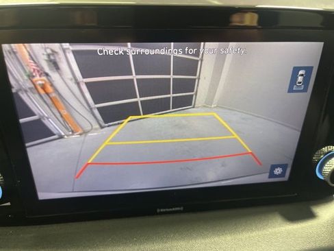 Used 2022 Hyundai Santa Fe SEL image 13