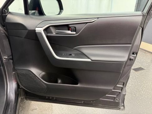 Certified 2025 Toyota RAV4 XLE AWD/4WD image 8