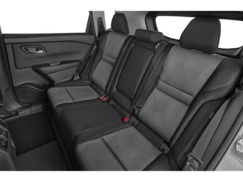 Certified 2025 Nissan Rogue SV w/ SV Premium Package AWD/4WD image 16