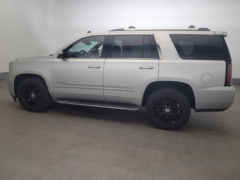 Used 2015 GMC Yukon Denali w/ Touring Package AWD/4WD image 3